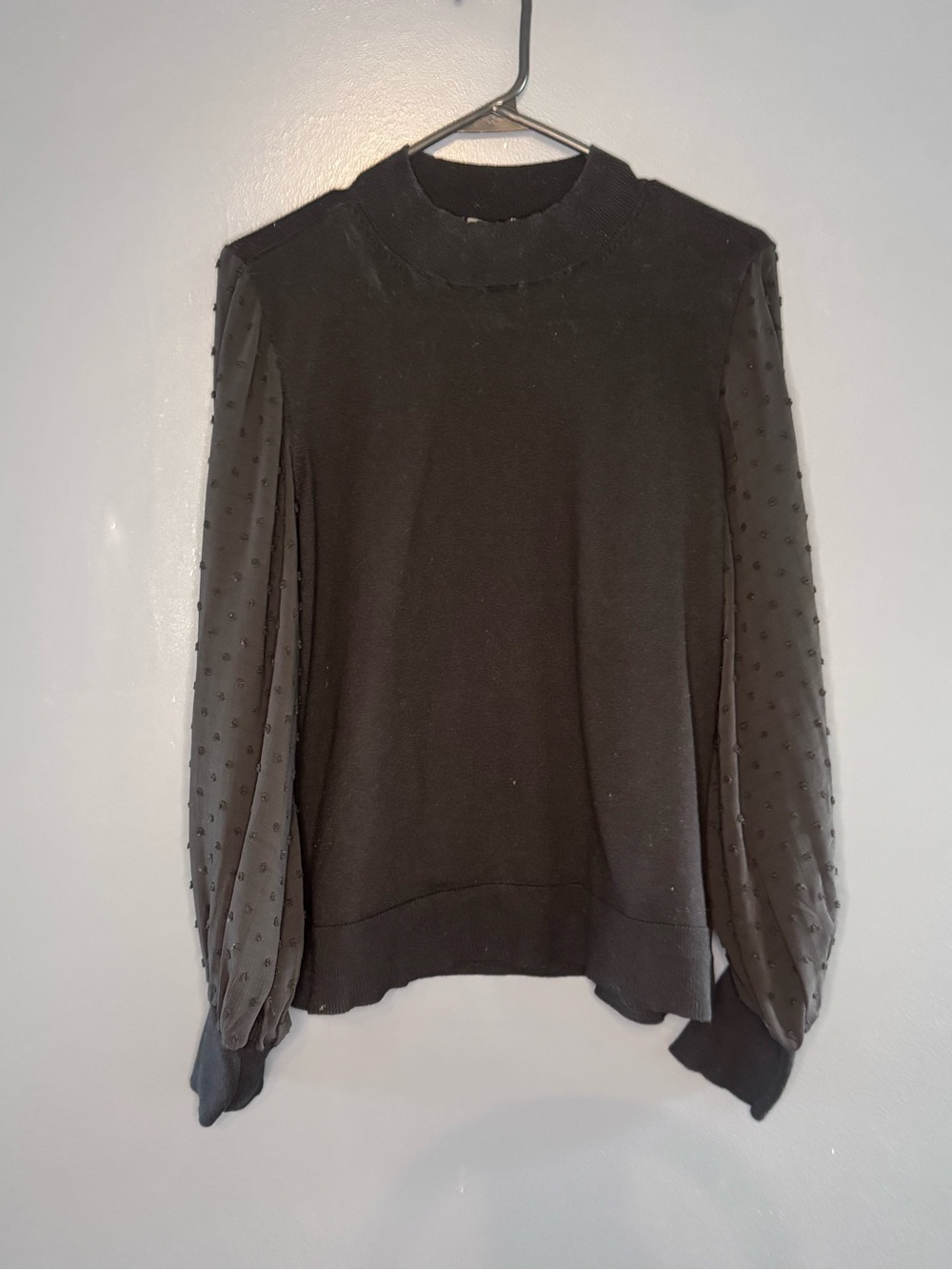 Vince Camuto XL Woman’s Sweater Black Mock Neck with Sheer Polka Dot Sleeves 🖤